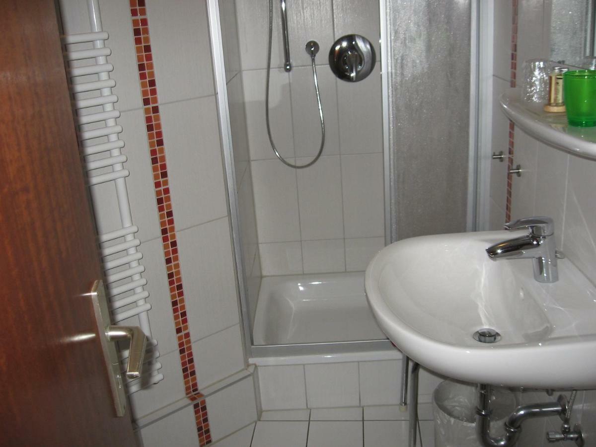 Pension Haus Ursula Кобленц Экстерьер фото